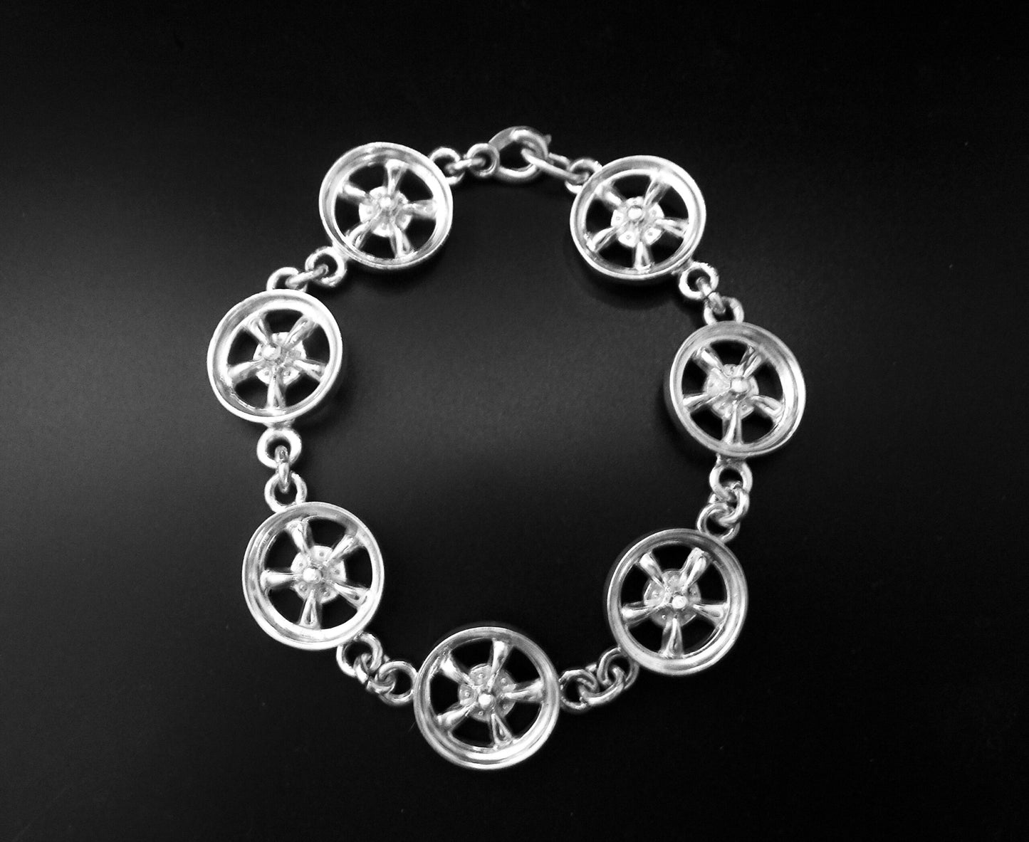 MAG WHEEL CHAIN LINK BRACELET-STERLING SILVER image 1