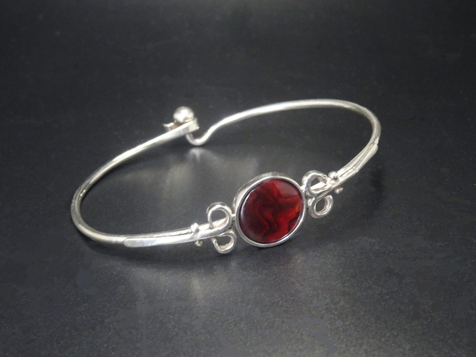CLASP BRACELET-STERLING SILVER (92.5) W/ ONE 12 MM STONE image 1