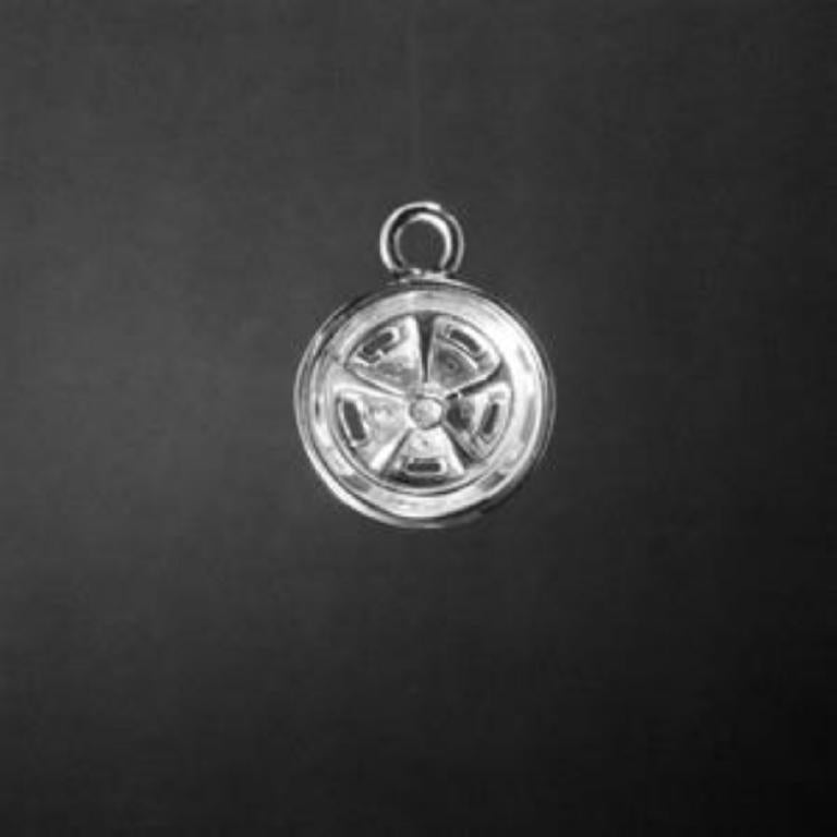 MAG WHEEL STERLING SILVER-CHARM (92.5) image 0