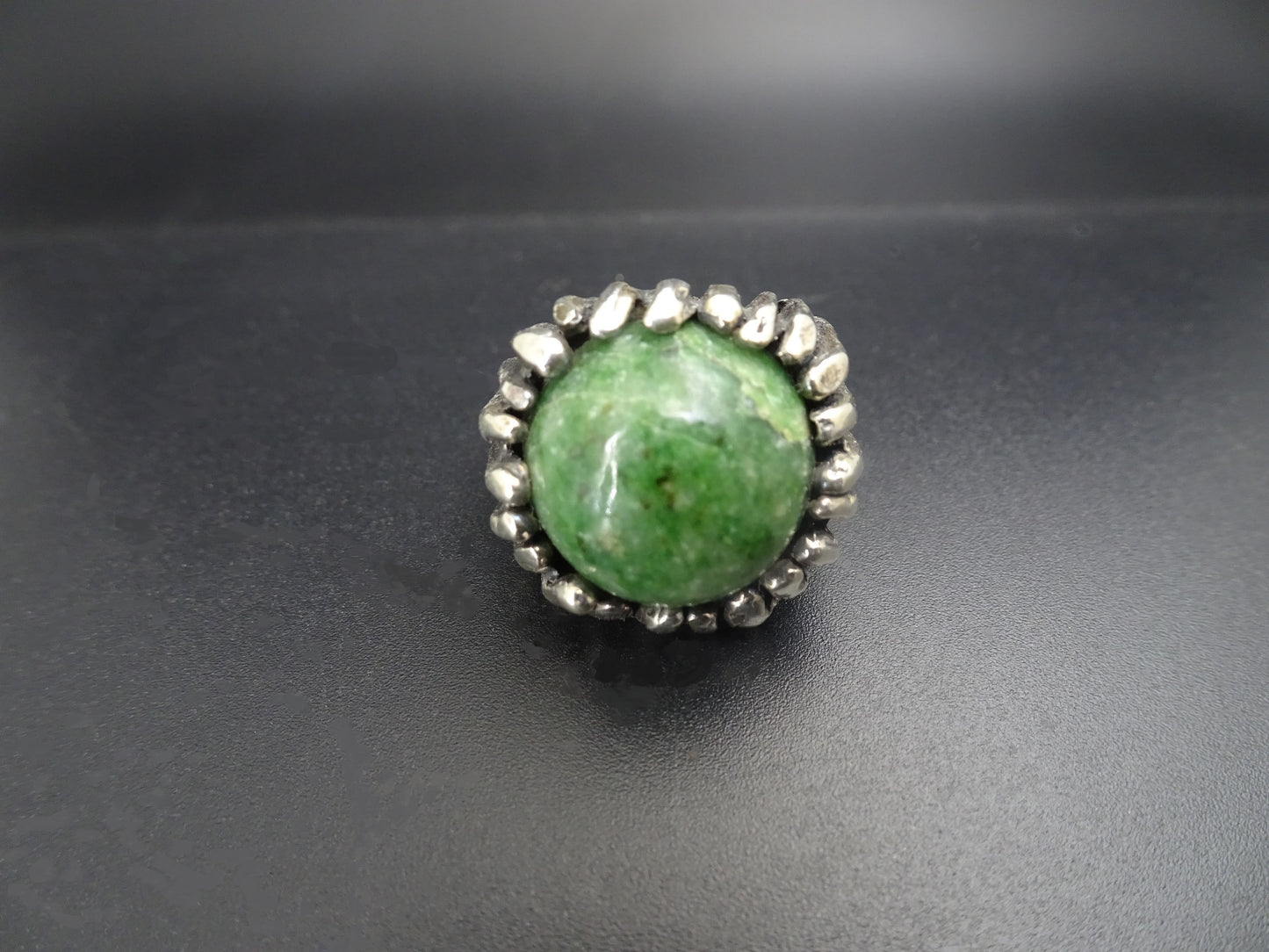 ROUND JADE STONE IN FREE-FORM PRONG SETTING-STERLING SILVER image 3