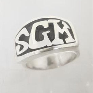 ID RECTANGLE TAPERED BEZEL INITIAL STERLING SILVER-RING image 0