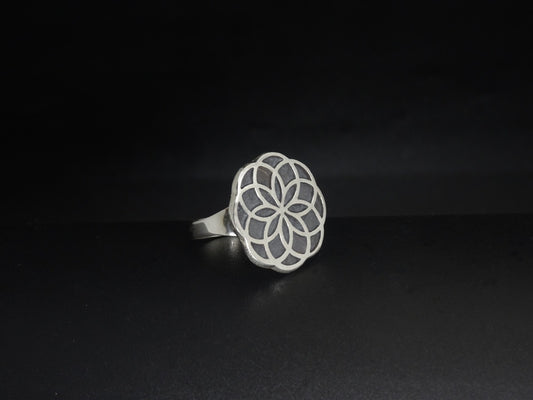PIN WHEEL RING-STERLING SILVER image 0
