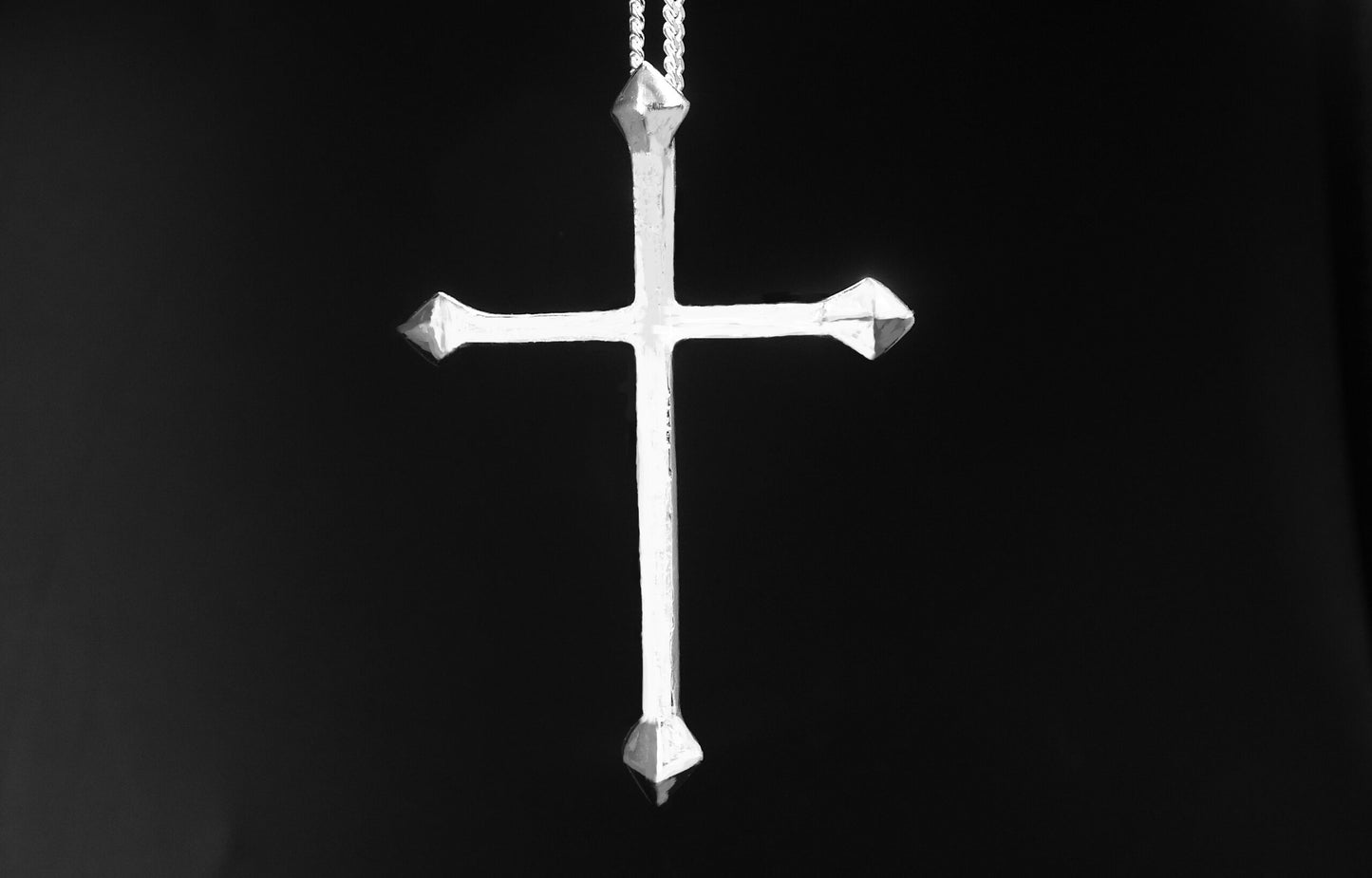 GOTHIC FLAT SHINNY - CROSS STERLING SILVER (92.5) 18 INCH CHAIN image 0